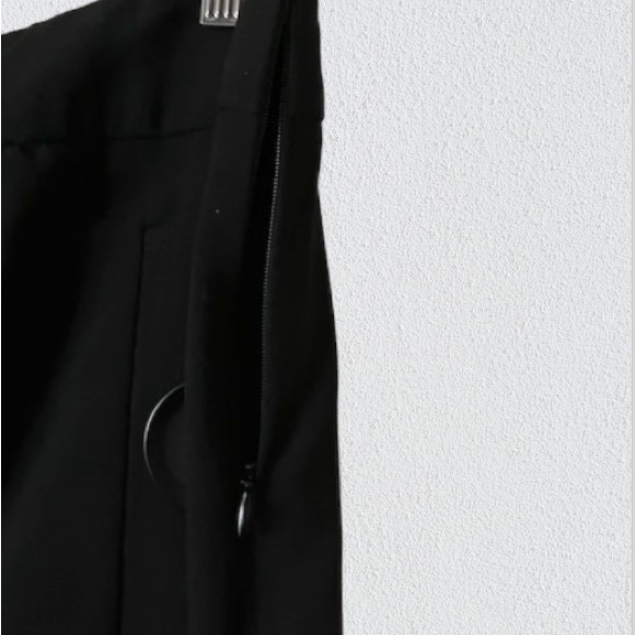 Larry Levine Stretch Black Skirt size 12 - Picture 3 of 5